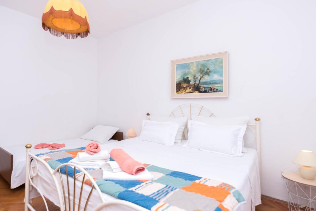 Apartments Salis Pag Town Kültér fotó