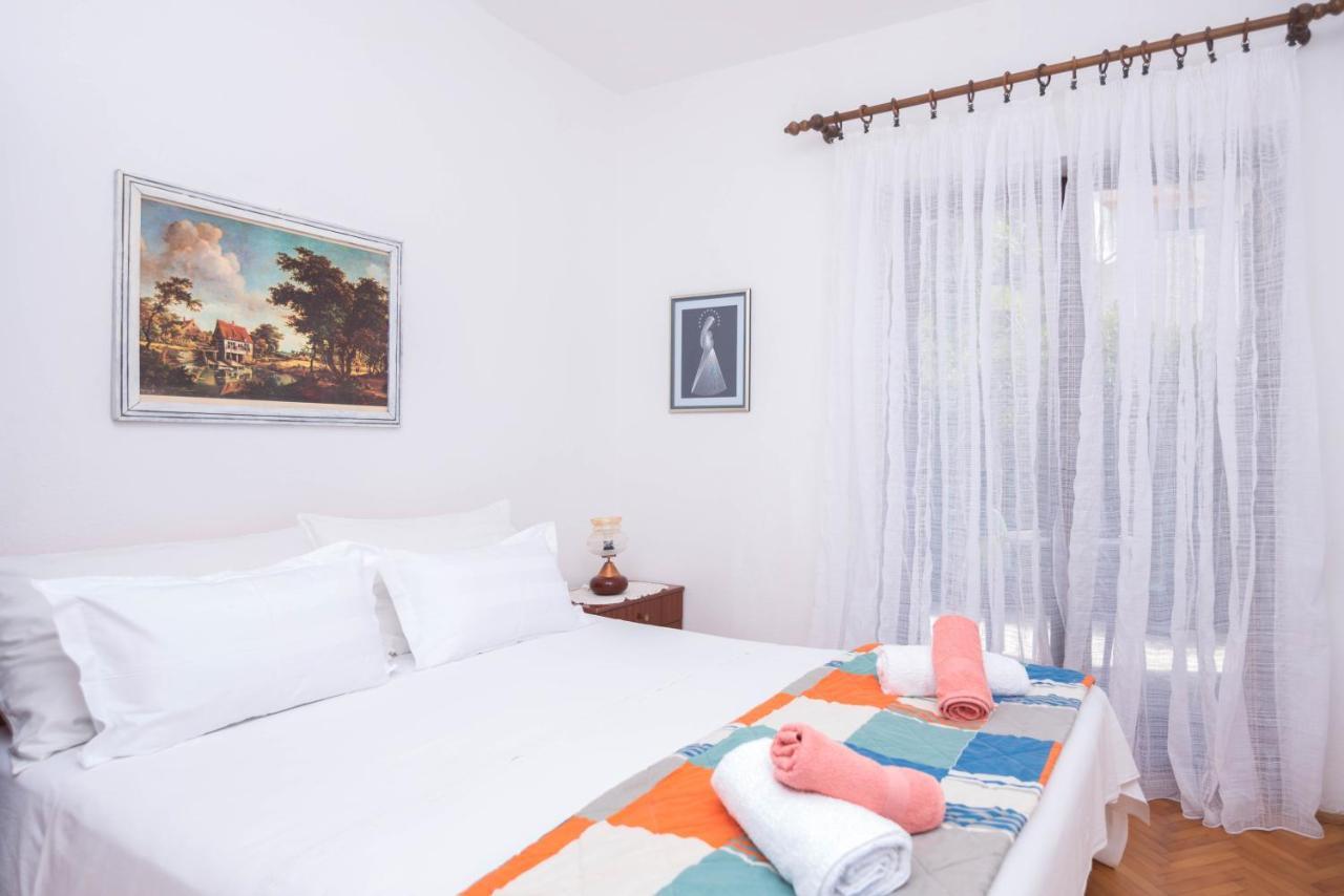 Apartments Salis Pag Town Kültér fotó