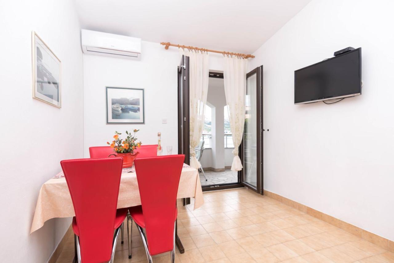 Apartments Salis Pag Town Kültér fotó