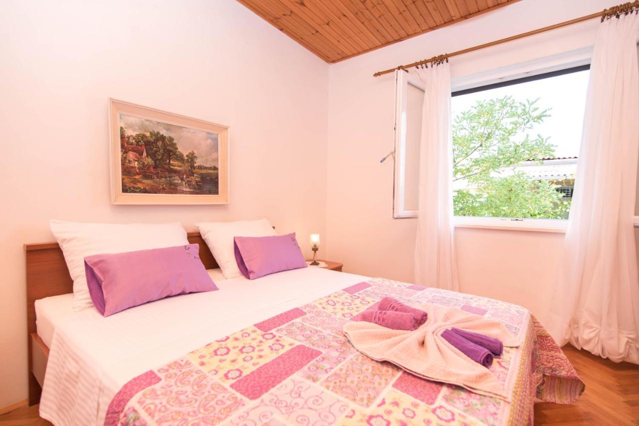 Apartments Salis Pag Town Kültér fotó